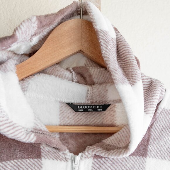 BloomChic Buffalo Plaid Lounge Set Size 10 – Zip Hoodie & Joggers, Super Soft! - Picture 2 of 9